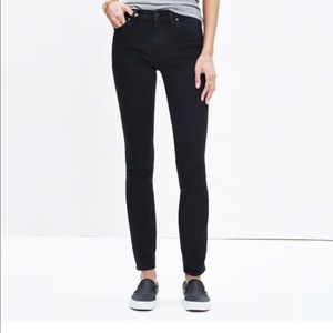 Madewell 9” high rise skinny jeans in black frost